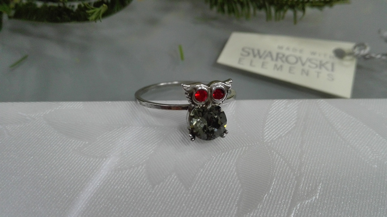 Кольцо в серебре Сова с кристаллами Swarovski