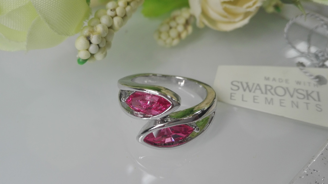 Кольцо в серебре с кристаллами Swarovski