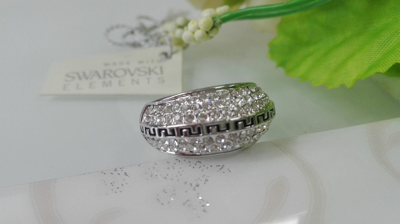 Красивое кольцо с кристаллами Swarovski - фото 1 - id-p95394795