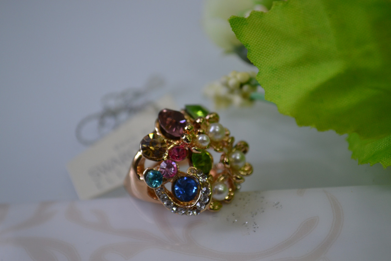 Красивое кольцо с кристаллами Swarovski и жемчугом - фото 2 - id-p95404878