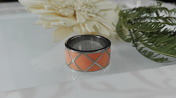  Кольцо с эмалью, оранжевого цвета