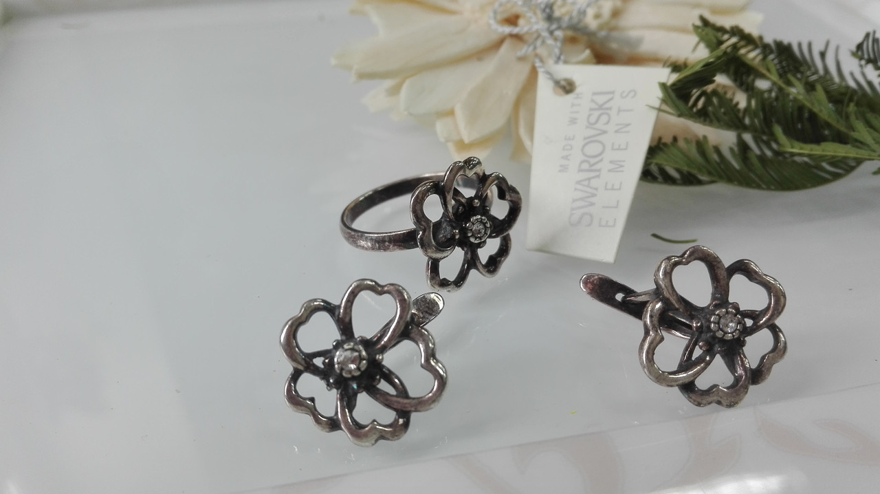 Комплект Цветы кольцо, серьги с кристаллами Swarovski