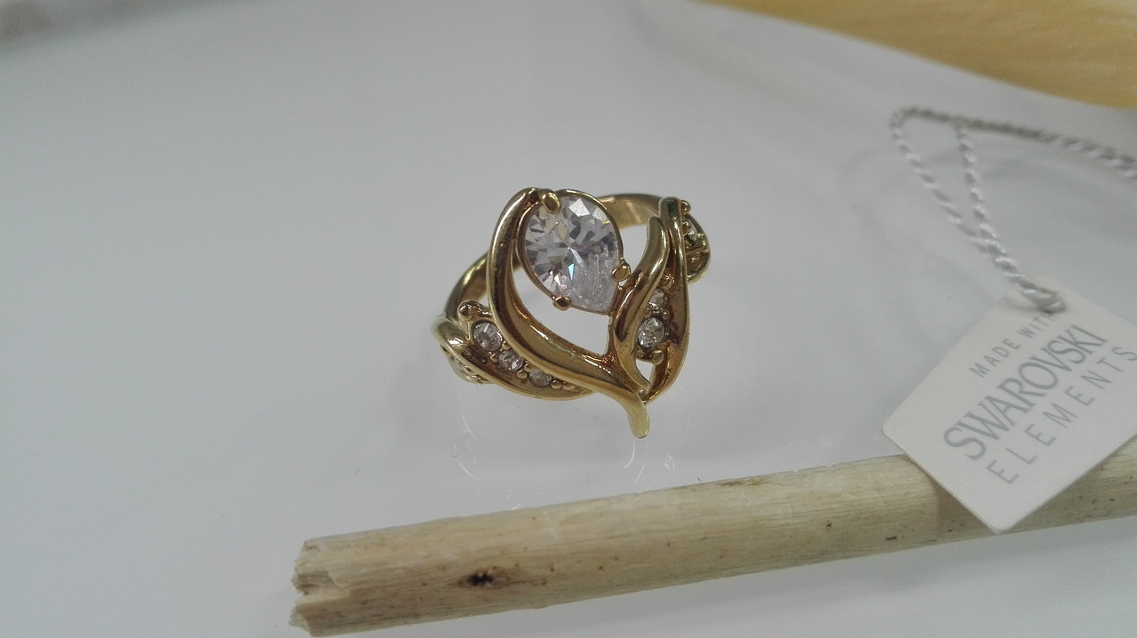 Красивое кольцо с кристаллами Swarovski - фото 2 - id-p95533931