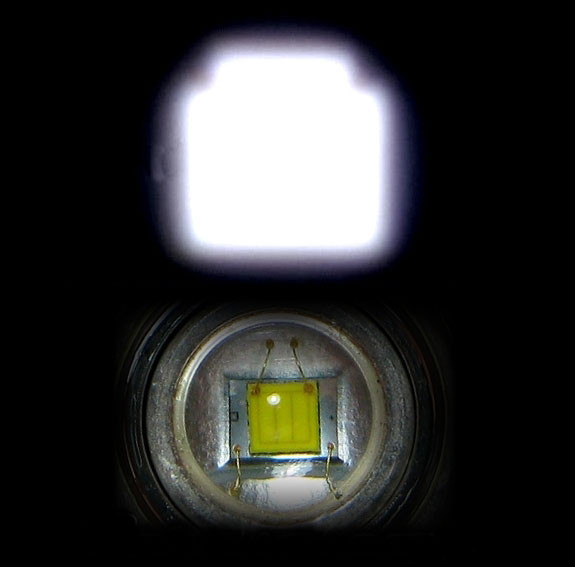 Налобный фонарик bailong Watt BL-6660 на батарейке - фото 4 - id-p4753986