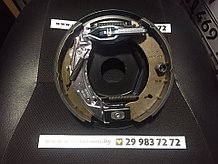 Щиток тормозной левый / Brake KNOTT F200x50 left