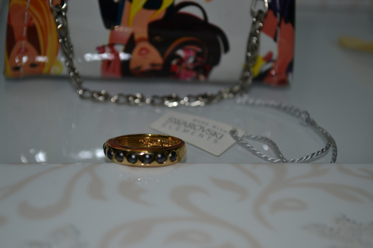Кольцо с кристаллами Swarovski