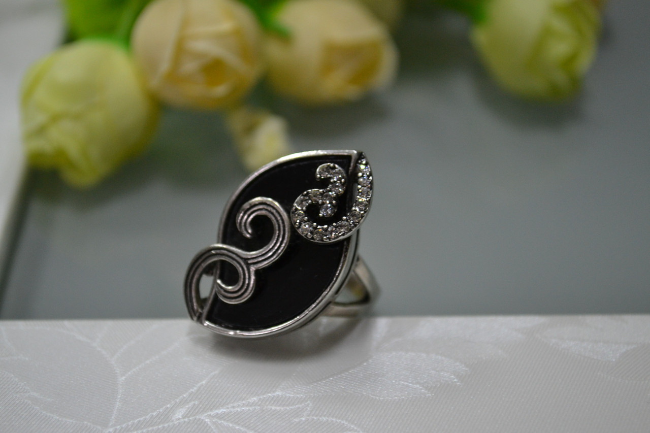 Красивый перстень с черным камнем - фото 1 - id-p95748424