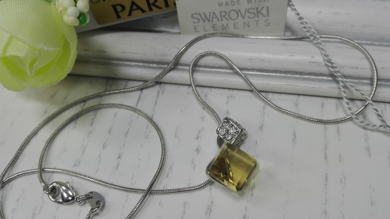 Стильная Подвеска Куб с кристаллами Swarovski