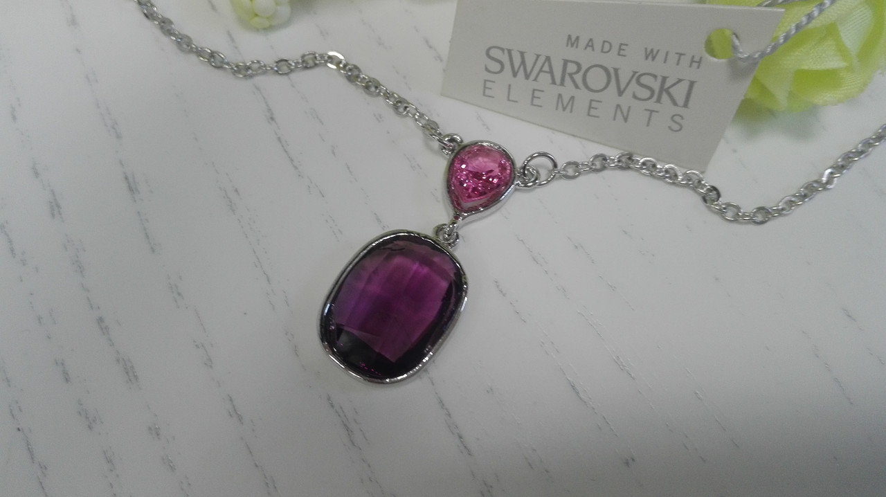 Красивая подвеска с кристаллами Swarovski