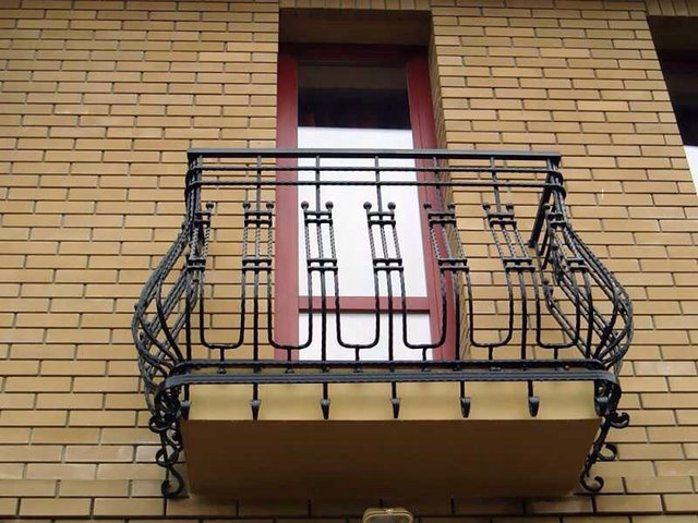 Кованое балконное граждение 2
