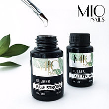 MIO Nails