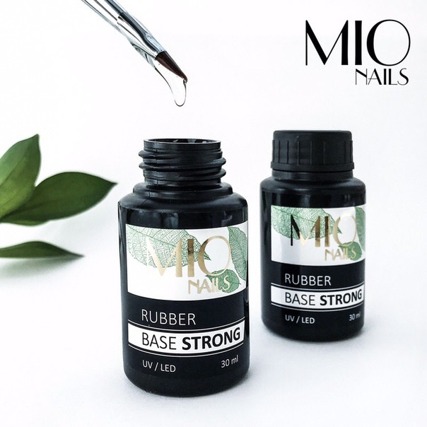 База Rubber base STRONG MIO Nails, 50 мл