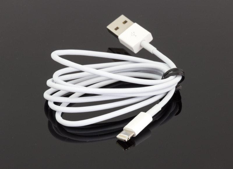 USB кабель Apple для iPhone 5, 5s,5c,6,6+ для зарядки и синхронизации - фото 1 - id-p96297807