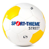 Мяч футбольный для улицы