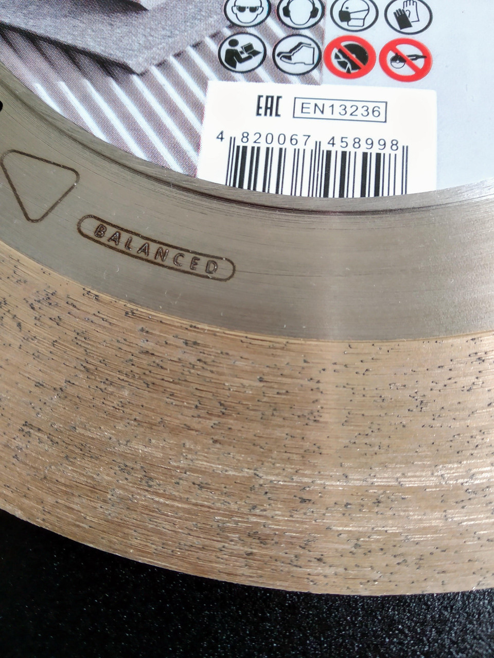 Алмазный диск 200 мм для реза под углом 45 градусов DISTAR 1A1R EDGE - фото 3 - id-p96897234
