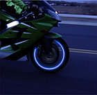 Светодиодная подсветка для колеса (цвета в ассортименте) - 2 шт., фото 3
