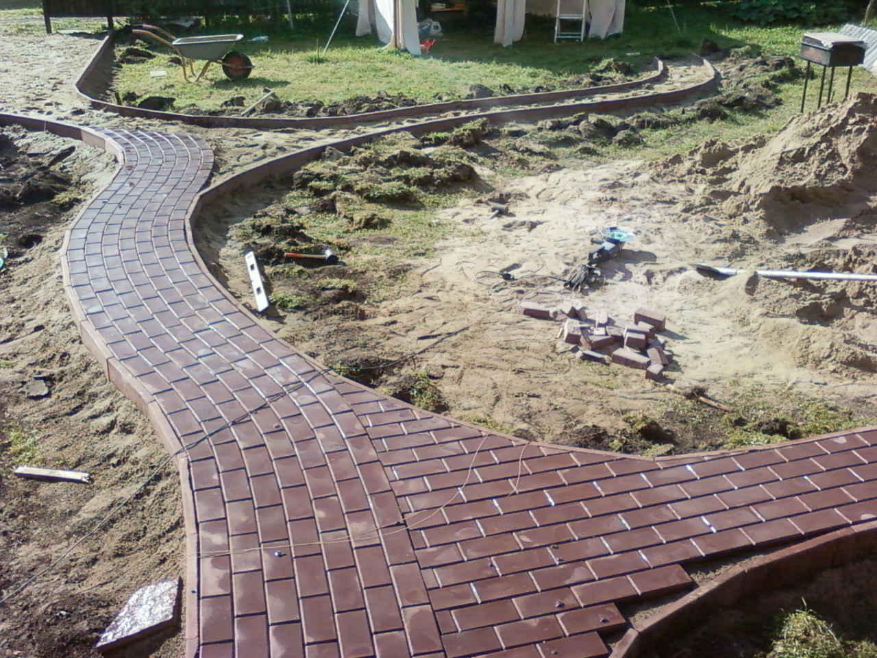 Укладка бордюра полукругом