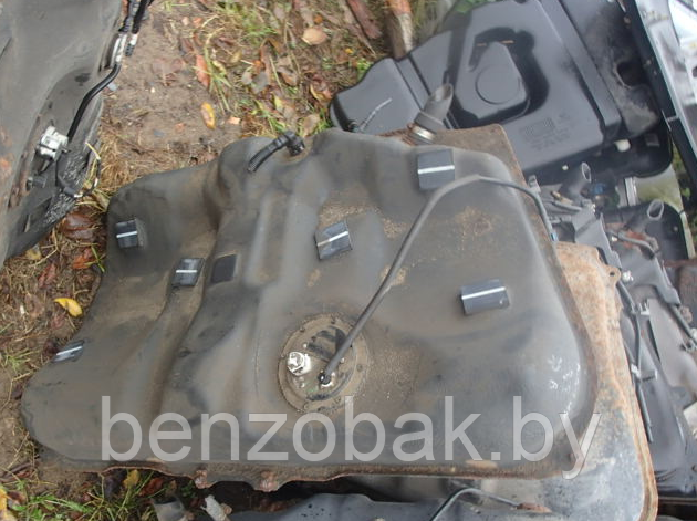 ТОПЛИВНЫЙ БАК БЕНЗОБАК TOYOTA CAMRY 3,0 3,5 2007