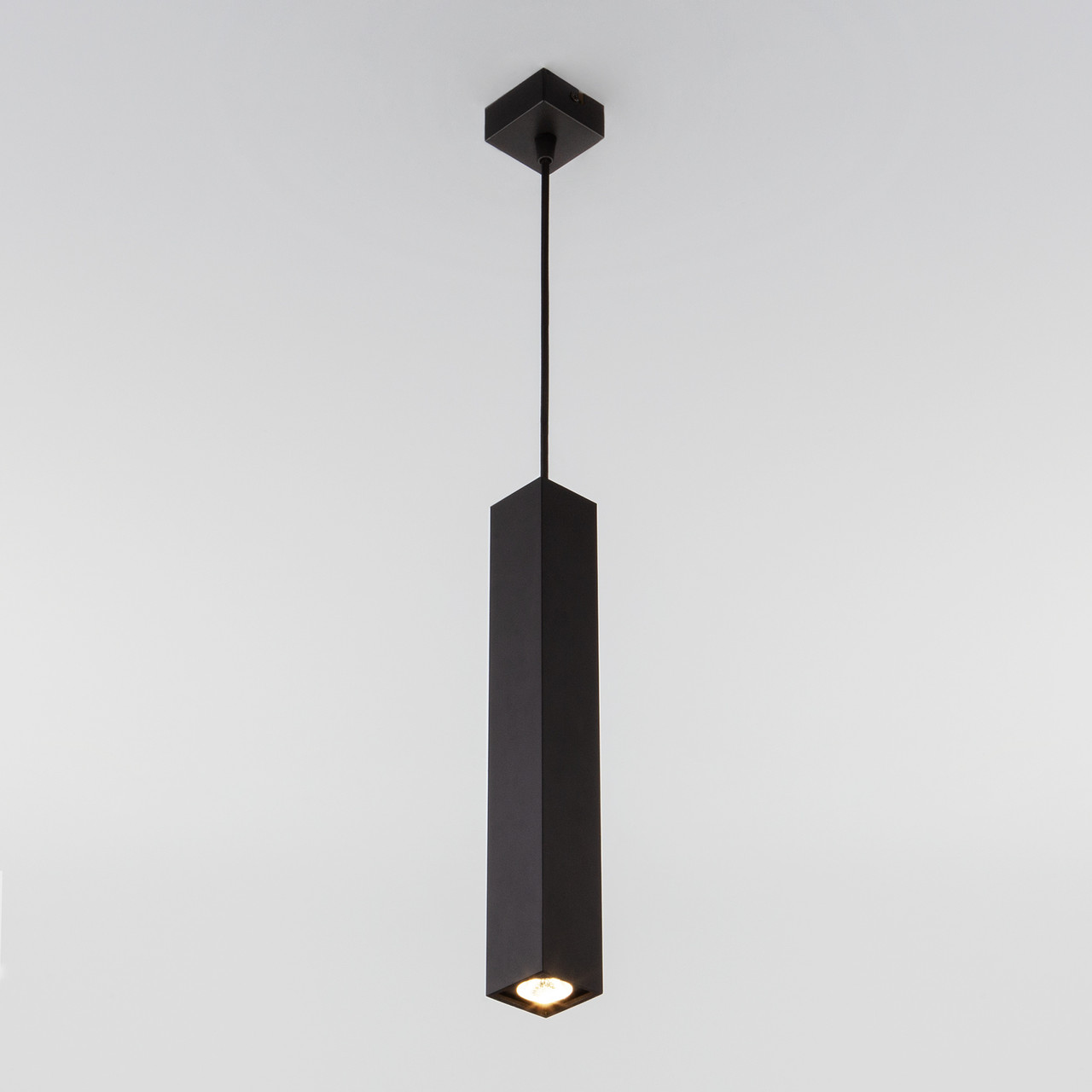 Светодиодный подвесной светильник 50154/1 LED черный Cant Eurosvet - фото 1 - id-p97782568