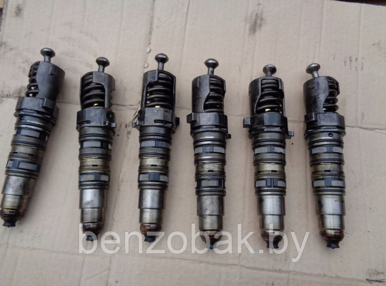 КОМПЛЕКТ ФОРСУНОК ФОРСУНКА 4076912 SCANIA R420 