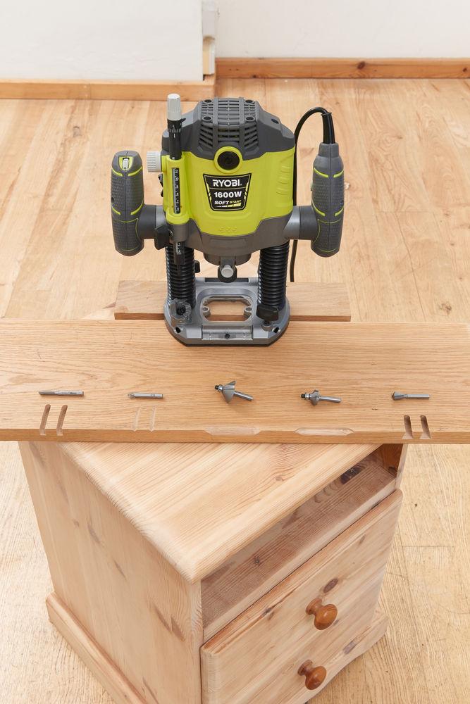 Фрезер RYOBI RRT1600-K - фото 2 - id-p98157328