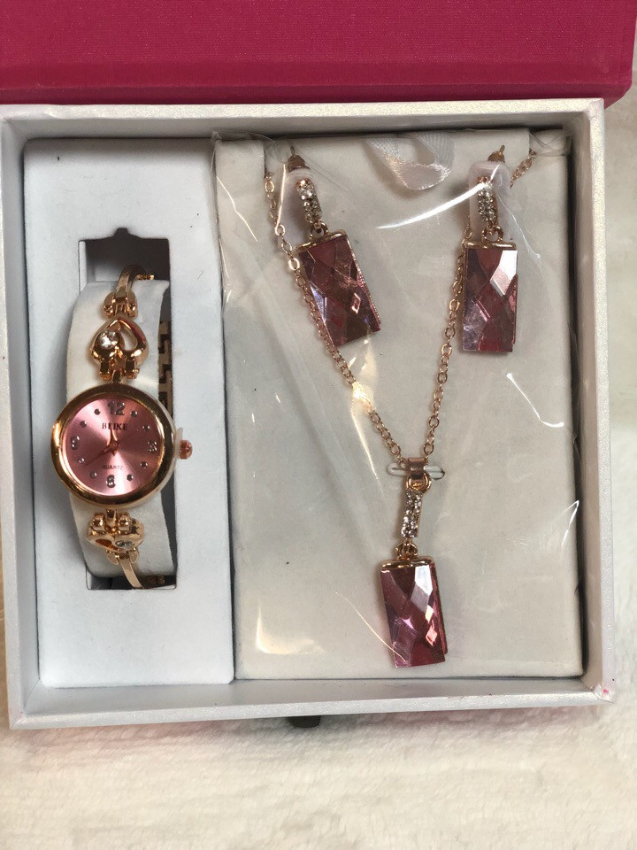 Подарочный набор (часы+ бижутерия) цвет розовый - фото 2 - id-p98628216