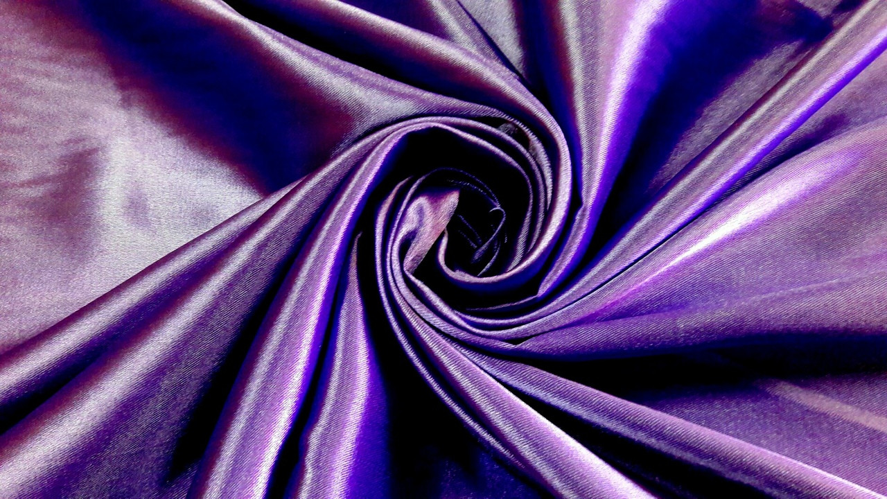 Атлас стрейч цвет фиолетовый