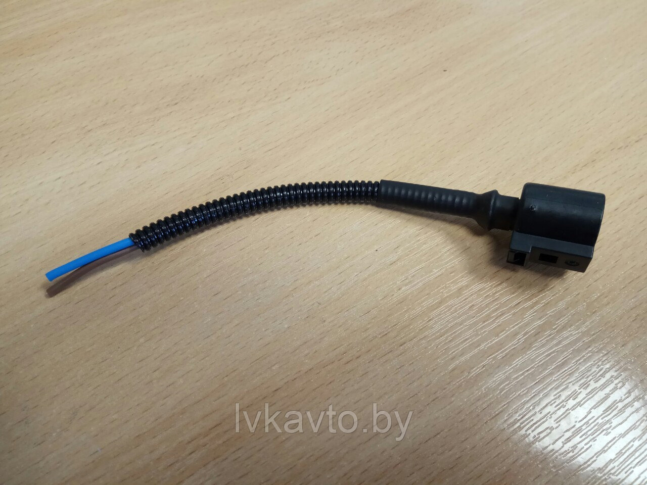 Разъем задний 2-х контактный с кабелем (п/т Volvo, Scania.) - фото 2 - id-p98765381