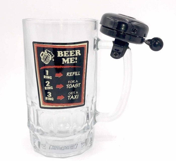Пивная кружка со звонком «Beer me» 0,5 л. - фото 1 - id-p98855174