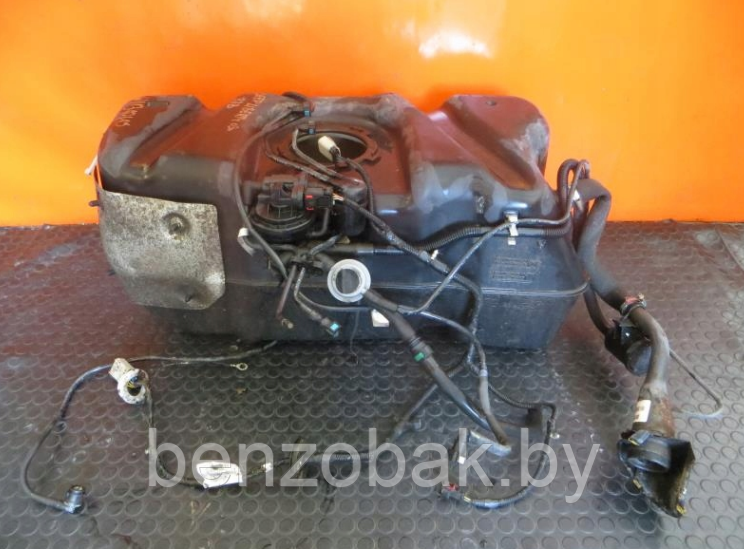 ТОПЛИВНЫЙ БАК БЕНЗОБАК JEEP CHEROKEE KJ LIBERTY I 3.7 2003