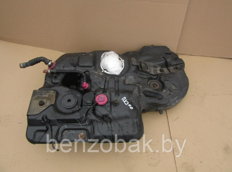 ТОПЛИВНЫЙ БАК БЕНЗОБАК LEXUS RX300 3.0 VVTI 2004-2008