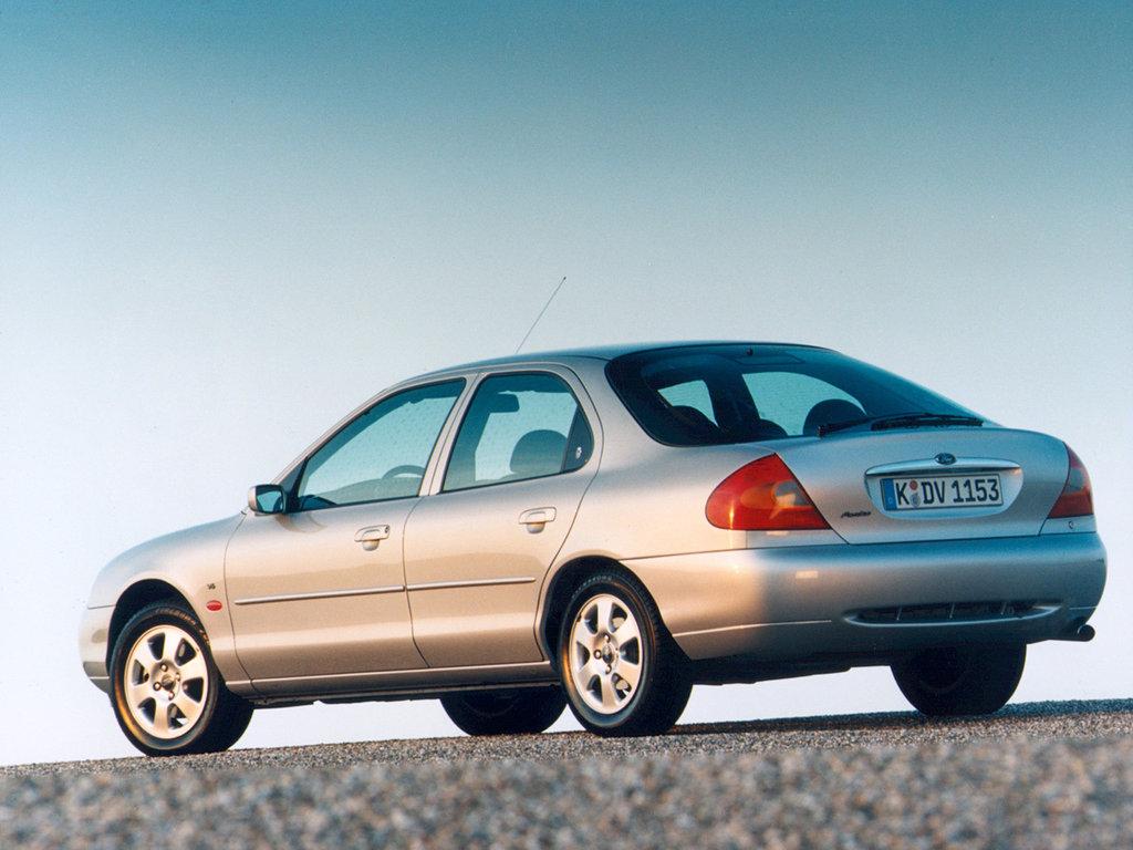 Бампер задний FORD MONDEO 1996-2000/Форд Мондео хетчбек седан TYG - фото 2 - id-p93369262