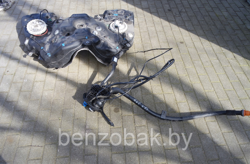 ТОПЛИВНЫЙ БАК БЕНЗОБАК A0050088199 MERCEDES W166 GLE 2.5 CDI