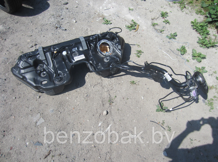 ТОПЛИВНЫЙ БАК БЕНЗОБАК A2054700701 MERCEDES W205 2.0 CGI