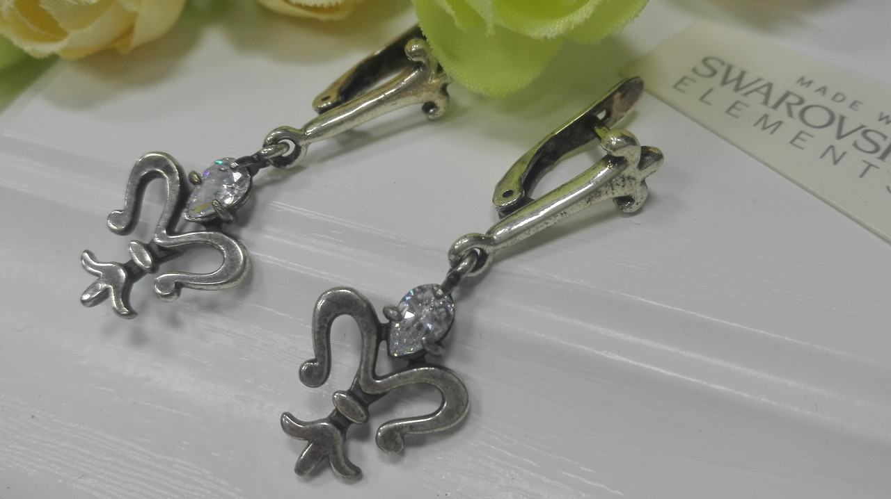 Стильные серьги с кристаллами Swarovski