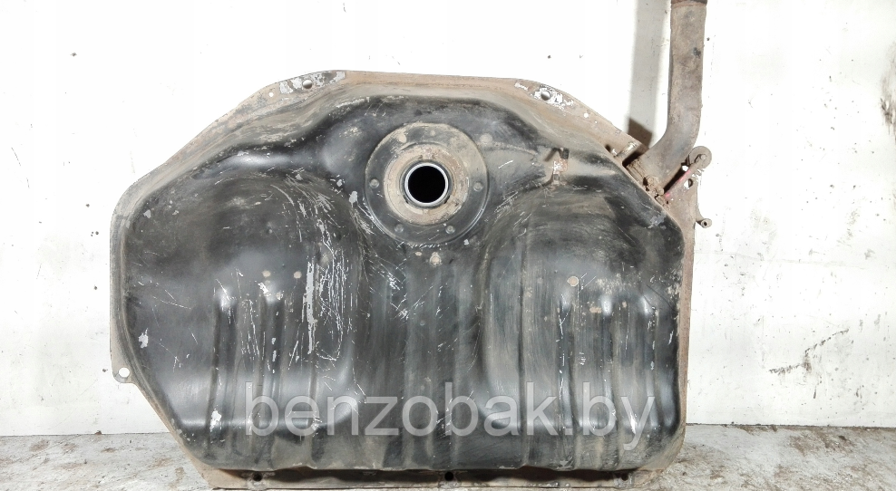 ТОПЛИВНЫЙ БАК БЕНЗОБАК NISSAN SUNNY N13 1.4 12V GA14S 1990