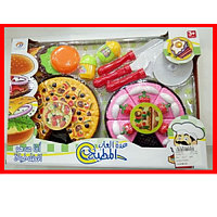 555-10B Игровой набор продуктов "Поваренок" (разрезная пицца, торт + приборы)