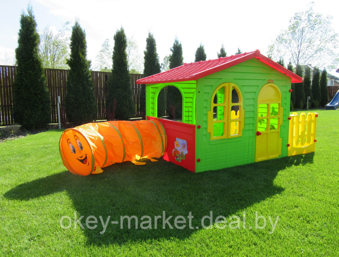 Детский игровой домик Mochtoys с забором и туннелем - фото 1 - id-p64650802