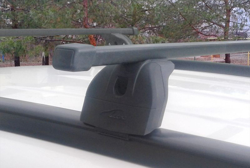 Багажник LUX для Hyunday Santa Fe III (на интегрированные рейлинги) 2012-... (прямоугольая дуга) - фото 1 - id-p69112754