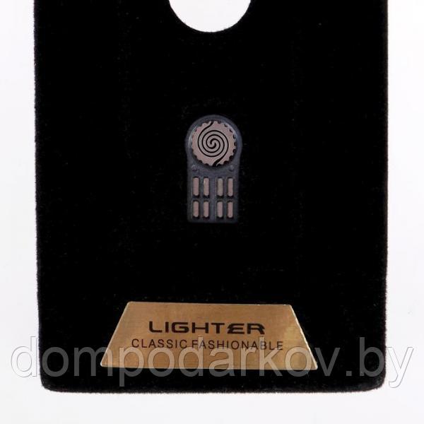 Зажигалка электронная в подарочной коробке, USB, спираль, сенсорная, золотая, 7.5х12 см - фото 6 - id-p99610973