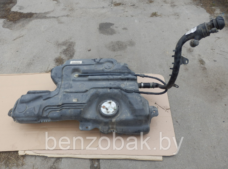 ТОПЛИВНЫЙ БАК БЕНЗОБАК 8200924782 RENAULT KANGOO II III 1.5 DCI 2008 - 2015