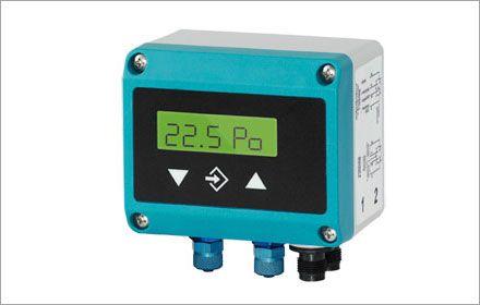 DE46_LCD – Digital Differential Pressure Switch / Transmitter with 4-Digit Colour Change LCD