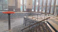 Производство и монтаж лестницы в бассейн из нержавеющей полированной стали