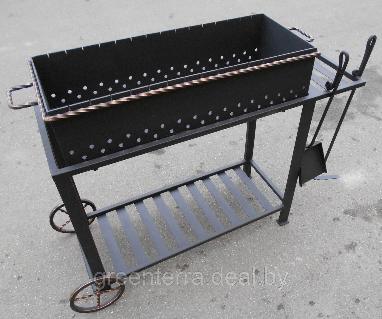 Шашлык из металла. Небольшой мангал. Мангал-казан 830х330д. Шашлык из металла. Кованые мангалы.