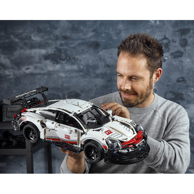Конструктор Lepin Technician 20027 Porsche 911 RSR (аналог LEGO Technic 42096) 1770 деталей - фото 6 - id-p100635530