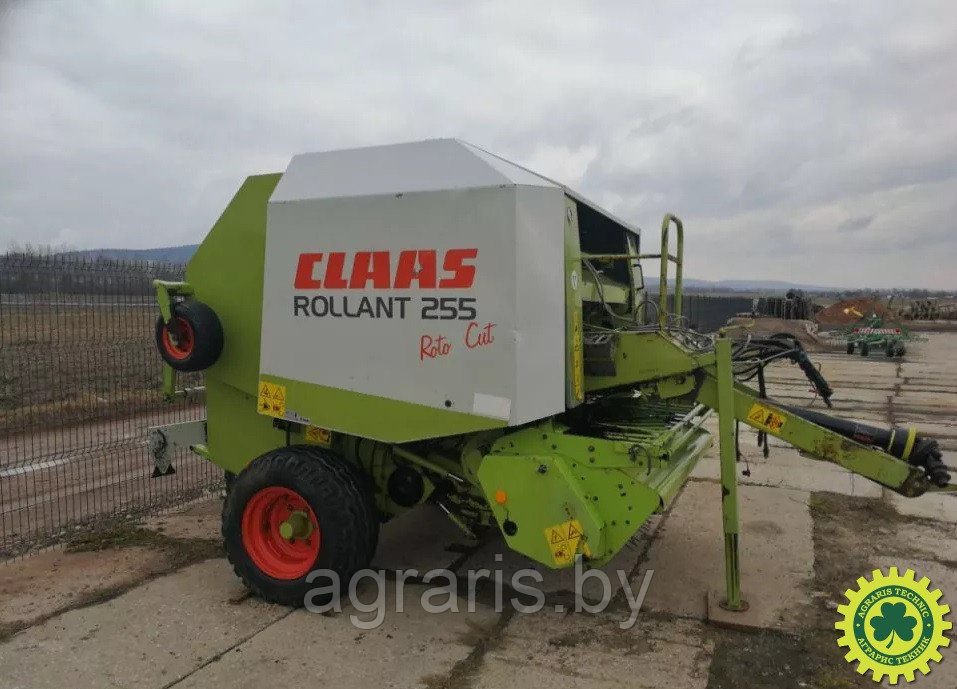 Рулонный пресс-подборщик Claas Rollant 255 Roto Cut