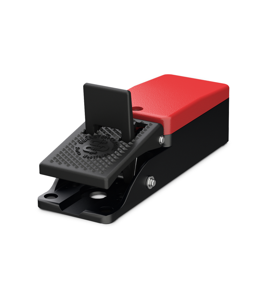 Foot switch with pedal lock AT