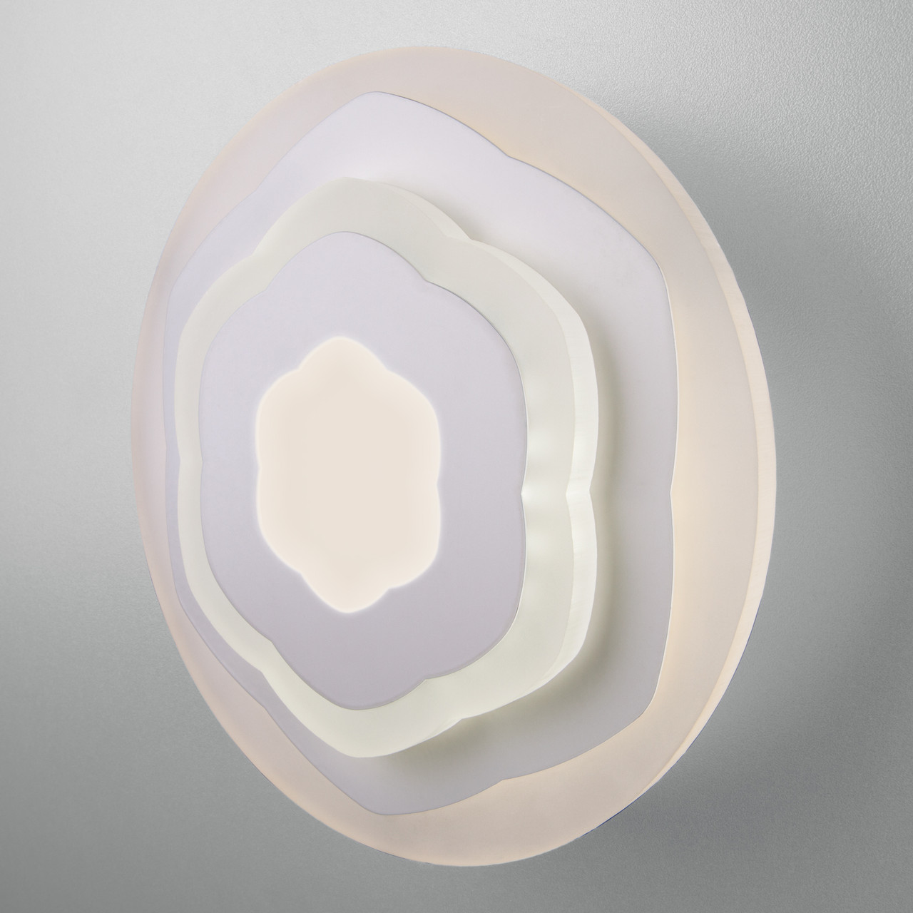 Настенный светодиодный светильник 90117/2 белый Siluet Eurosvet