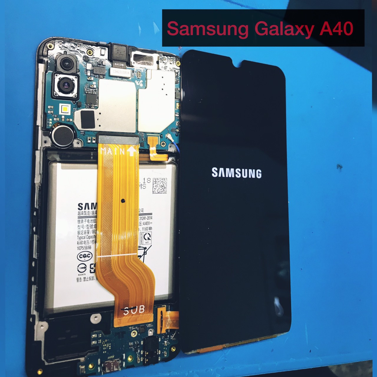 Ремонт Samsung Galaxy A40 / A70 | замена стекла, экрана, батареи - фото 2 - id-p96891649