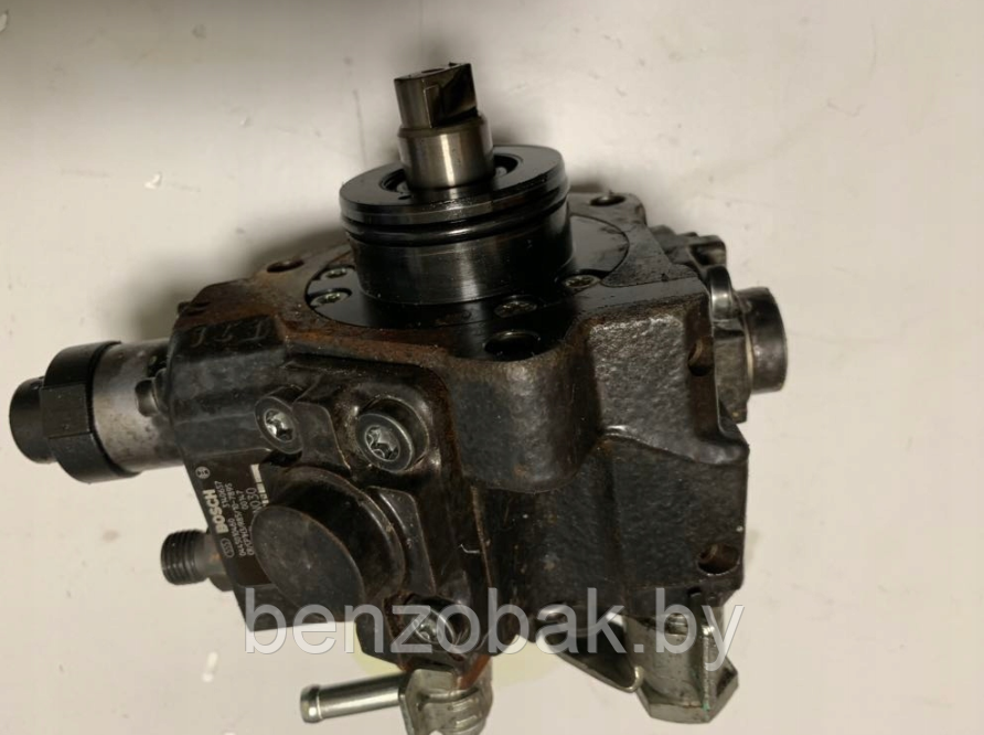 ТНВД ТОПЛИВНЫЙ НАСОС ВЫСОКОГО ДАВЛЕНИЯ 22100-0N030 0445010460 TOYOTA AVENSIS 1.4 D4D